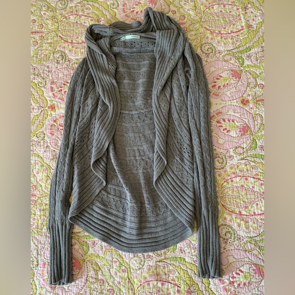 Chunky gray round sweater